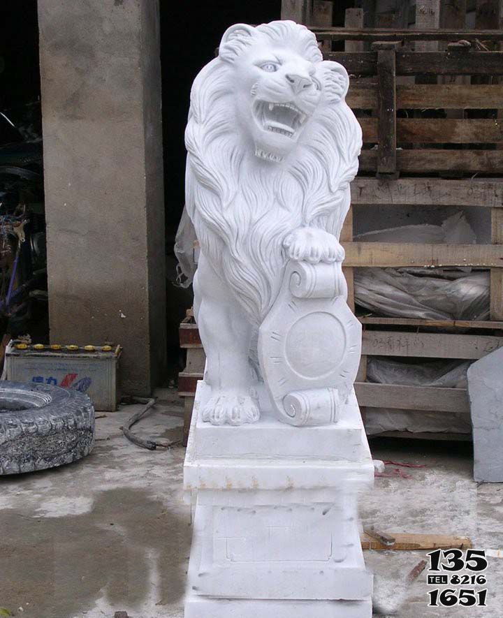 獅子雕塑-戶外仿真漢白玉石雕獅子雕塑 獅子雕塑-戶外仿真漢白玉石雕獅子雕塑高清圖片