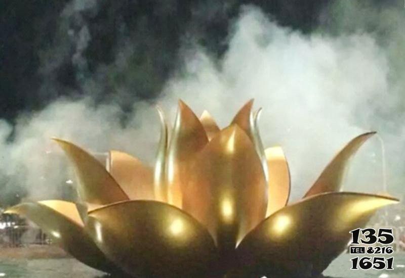 荷花雕塑-不銹鋼廣場荷花噴泉雕塑 荷花雕塑-不銹鋼廣場荷花噴泉雕塑高清圖片