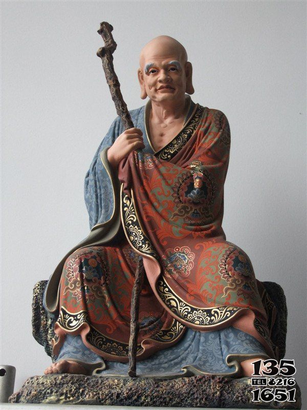 十八羅漢雕塑-玻璃鋼彩繪大型景觀拿著拐棍的十八羅漢雕塑 十八羅漢雕塑-玻璃鋼彩繪大型景觀拿著拐棍的十八羅漢雕塑高清圖片