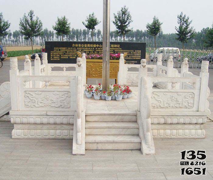 旗臺(tái)雕塑-公安局?jǐn)[放景觀漢白玉升旗臺(tái)石雕 旗臺(tái)雕塑-公安局?jǐn)[放景觀漢白玉升旗臺(tái)石雕高清圖片