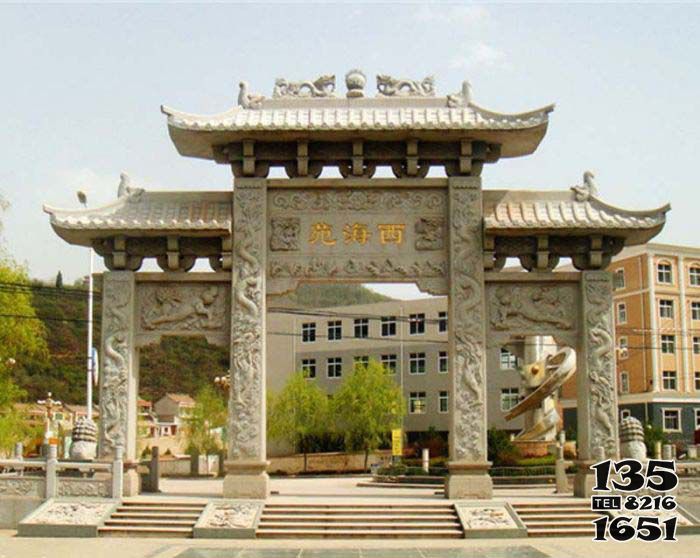 牌坊雕塑-廣場景區(qū)西海苑三門石雕牌坊 牌坊雕塑-廣場景區(qū)西海苑三門石雕牌坊高清圖片