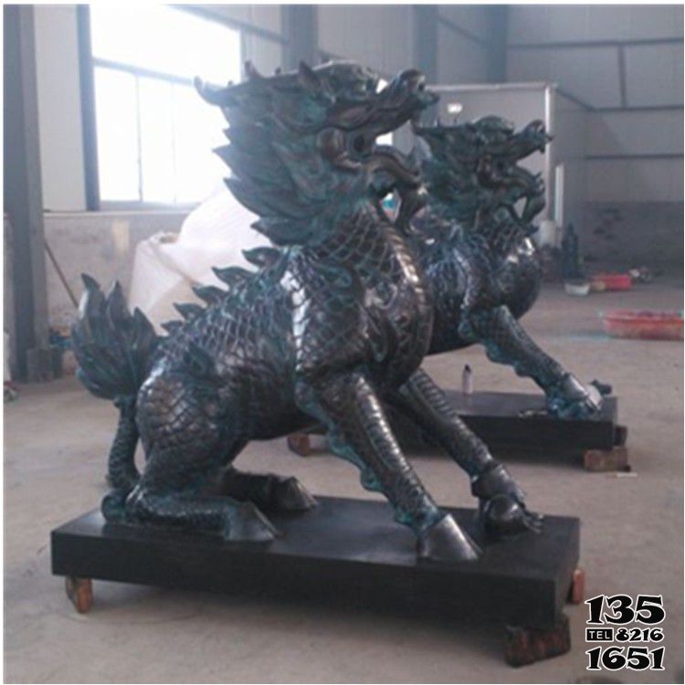 麒麟雕塑-別墅門口一對大型動物景觀不銹鋼仿古做舊麒麟雕塑 麒麟雕塑-別墅門口一對大型動物景觀不銹鋼仿古做舊麒麟雕塑