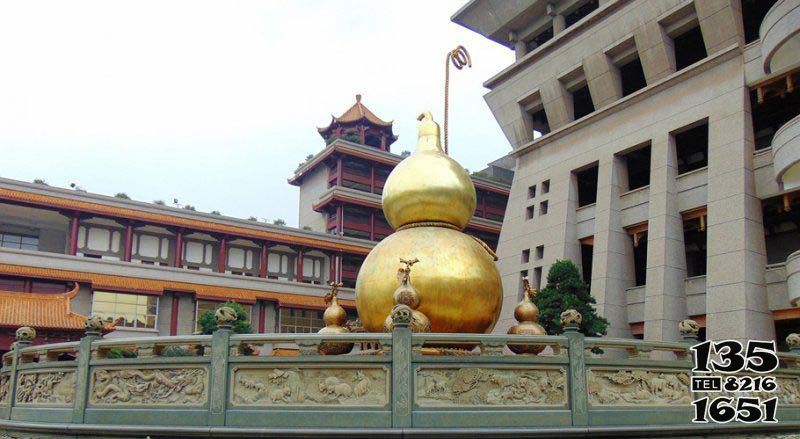 葫蘆雕塑-公園銅雕噴金烤漆葫蘆雕塑 葫蘆雕塑-公園銅雕噴金烤漆葫蘆雕塑高清圖片