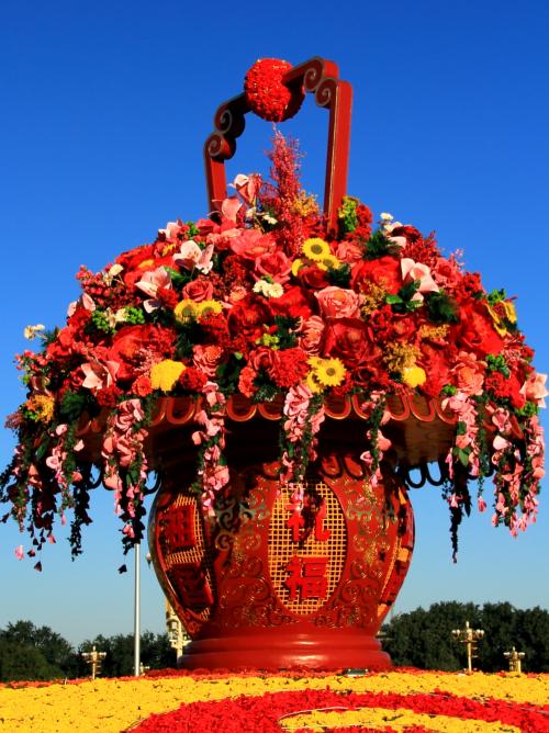 花籃雕塑-戶外廣場大型景觀國慶花壇大花籃雕塑 花籃雕塑-戶外廣場大型景觀國慶花壇大花籃雕塑高清圖片