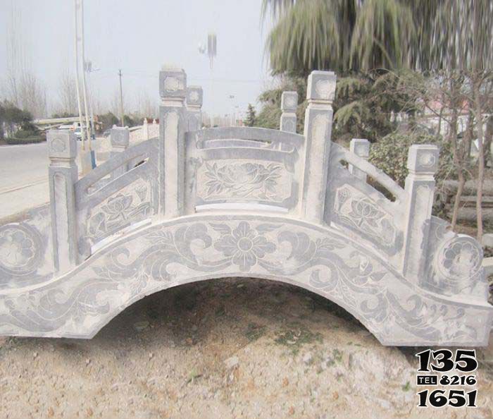 石橋雕塑-庭院擺放大理石小型石雕拱橋 石橋雕塑-庭院擺放大理石小型石雕拱橋高清圖片