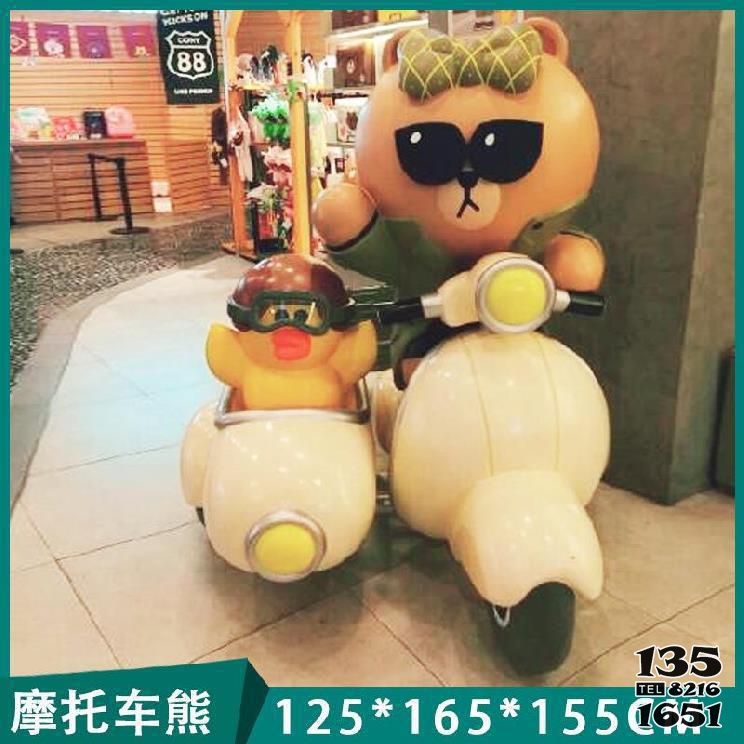 熊雕塑-商場擺放卡通騎摩托車熊玻璃鋼雕塑 熊雕塑-商場擺放卡通騎摩托車熊玻璃鋼雕塑高清圖片