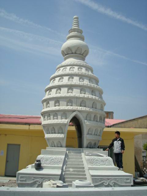 佛塔雕塑-現代景區寺院漢白玉石雕舍利塔雕塑定制 佛塔雕塑-現代景區寺院漢白玉石雕舍利塔雕塑定制