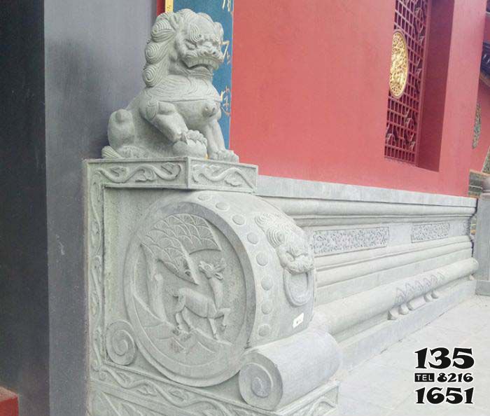 獅子雕塑-庭院大理石石雕看門(mén)的獅子雕塑 獅子雕塑-庭院大理石石雕看門(mén)的獅子雕塑高清圖片