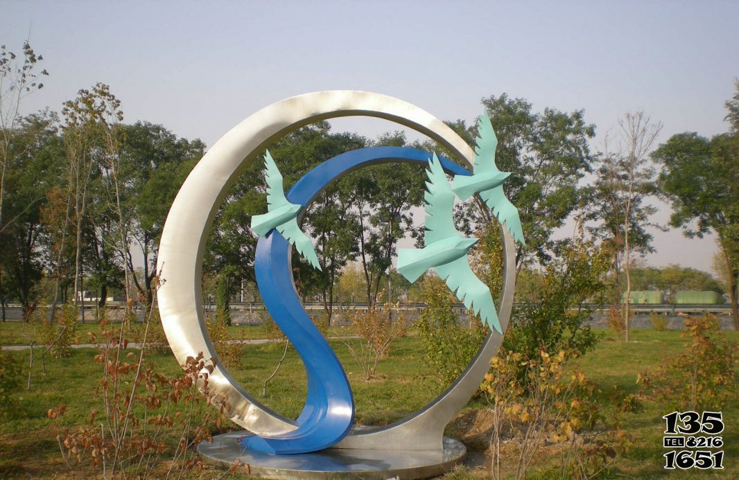 大雁雕塑-不銹鋼大雁南飛公園景觀雕塑 大雁雕塑-不銹鋼大雁南飛公園景觀雕塑高清圖片