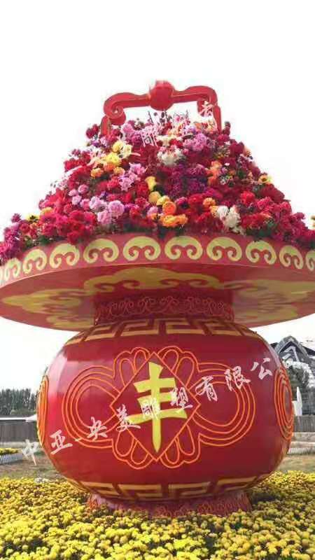 花籃雕塑-玻璃鋼彩繪豐收廣場花籃雕塑 花籃雕塑-玻璃鋼彩繪豐收廣場花籃雕塑高清圖片