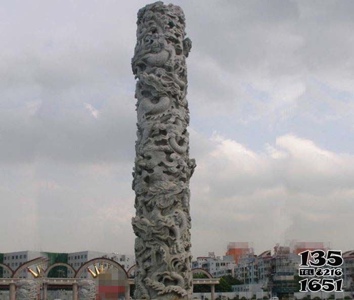 龍柱雕塑-廣場景觀仿古鏤空盤龍柱石雕 龍柱雕塑-廣場景觀仿古鏤空盤龍柱石雕高清圖片