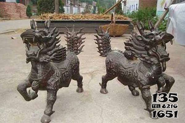 麒麟雕塑-景區(qū)不銹鋼仿銅麒麟雕塑 麒麟雕塑-景區(qū)不銹鋼仿銅麒麟雕塑高清圖片