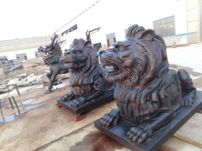 獅子雕塑-酒店門口大型仿真動物景觀不銹鋼仿銅獅子雕塑 獅子雕塑-酒店門口大型仿真動物景觀不銹鋼仿銅獅子雕塑高清圖片