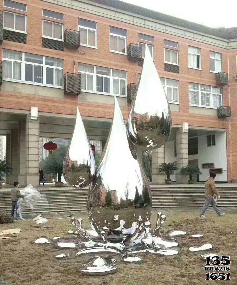 鵝卵石雕塑-校園不銹鋼創(chuàng)意滴落的水滴雕塑 鵝卵石雕塑-校園不銹鋼創(chuàng)意滴落的水滴雕塑高清圖片