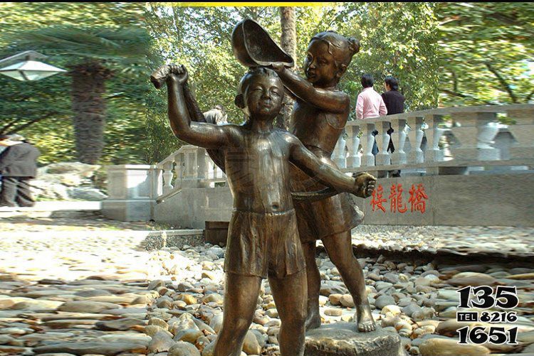 兒童雕塑-公園創意洗澡人物銅雕兒童雕塑 兒童雕塑-公園創意洗澡人物銅雕兒童雕塑高清圖片