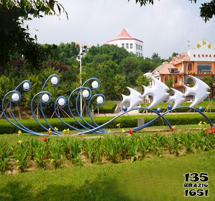 海浪浪花雕塑-花園裝飾條形藍色不銹鋼海浪浪花雕塑 海浪浪花雕塑-花園裝飾條形藍色不銹鋼海浪浪花雕塑高清圖片