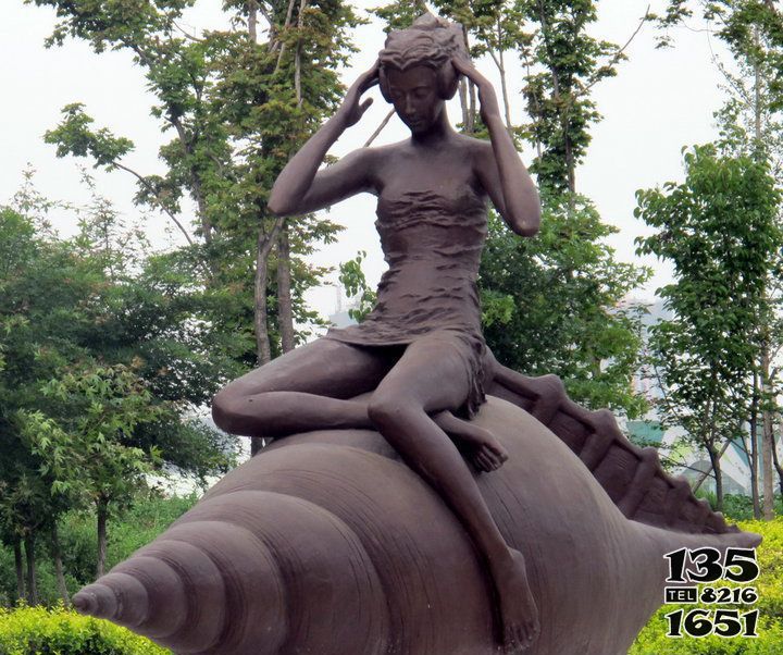 海螺雕塑-公園擺放的駝人的玻璃鋼創意海螺雕塑 海螺雕塑-公園擺放的駝人的玻璃鋼創意海螺雕塑高清圖片