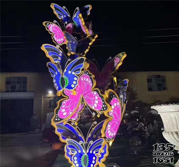 蝴蝶雕塑-游樂場多個玻璃鋼彩繪蝴蝶雕塑 蝴蝶雕塑-游樂場多個玻璃鋼彩繪蝴蝶雕塑高清圖片