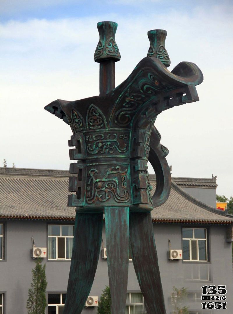 酒杯雕塑-戶外景區(qū)大型仿古做舊青銅器酒杯雕塑 酒杯雕塑-戶外景區(qū)大型仿古做舊青銅器酒杯雕塑高清圖片