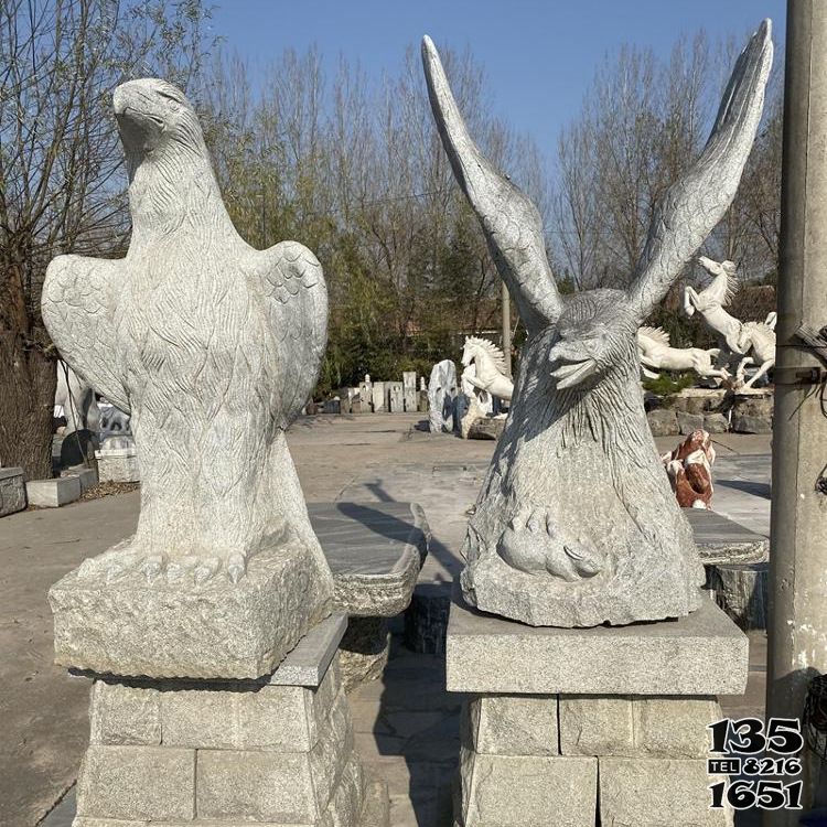 老鷹雕塑-公園擺放兩只抽象石雕老鷹雕塑 老鷹雕塑-公園擺放兩只抽象石雕老鷹雕塑高清圖片