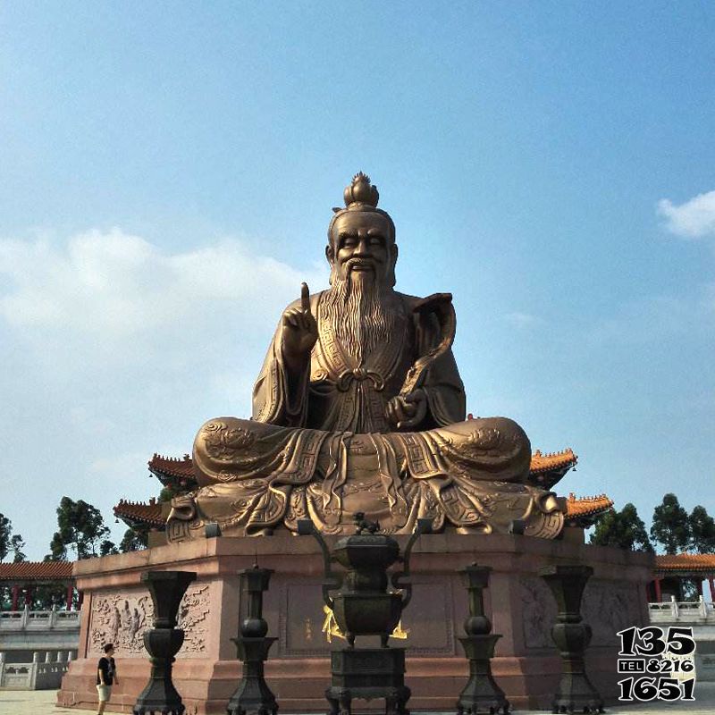 老子雕塑-園林景區擺放大型玻璃鋼鍍金浮雕老子雕像 老子雕塑-園林景區擺放大型玻璃鋼鍍金浮雕老子雕像高清圖片
