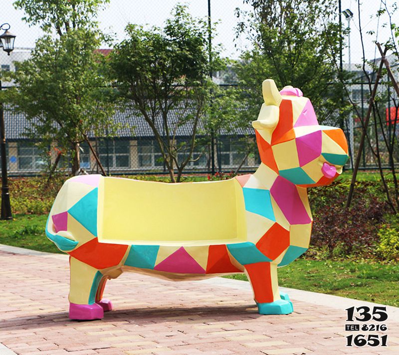 座椅雕塑-幾何塊面奶牛動物座椅擺件玻璃鋼雕塑卡通抽象園林景區(qū)商場裝飾品 座椅雕塑-幾何塊面奶牛動物座椅擺件玻璃鋼雕塑卡通抽象園林景區(qū)商場裝飾品