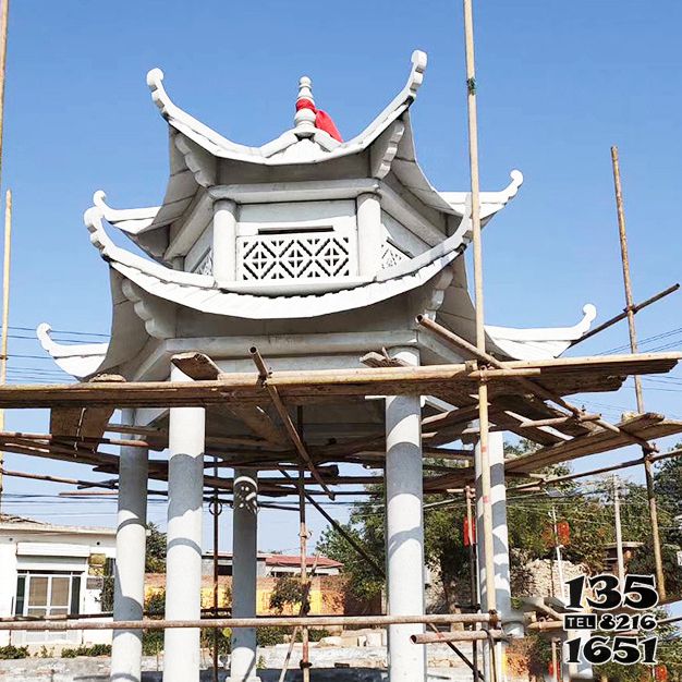 涼亭雕塑-農場池塘擺放雕刻鏤空青石涼亭雕塑 涼亭雕塑-農場池塘擺放雕刻鏤空青石涼亭雕塑高清圖片