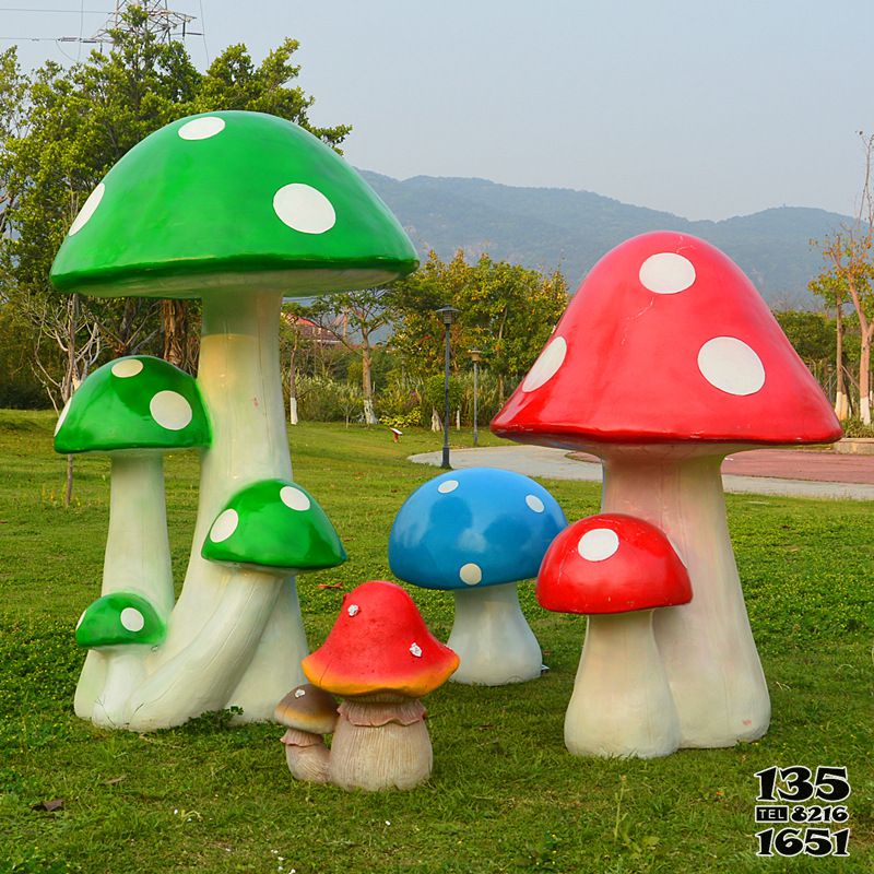 蘑菇雕塑-玻璃鋼卡通蘑菇裝飾品園林?jǐn)[件 蘑菇雕塑-玻璃鋼卡通蘑菇裝飾品園林?jǐn)[件高清圖片