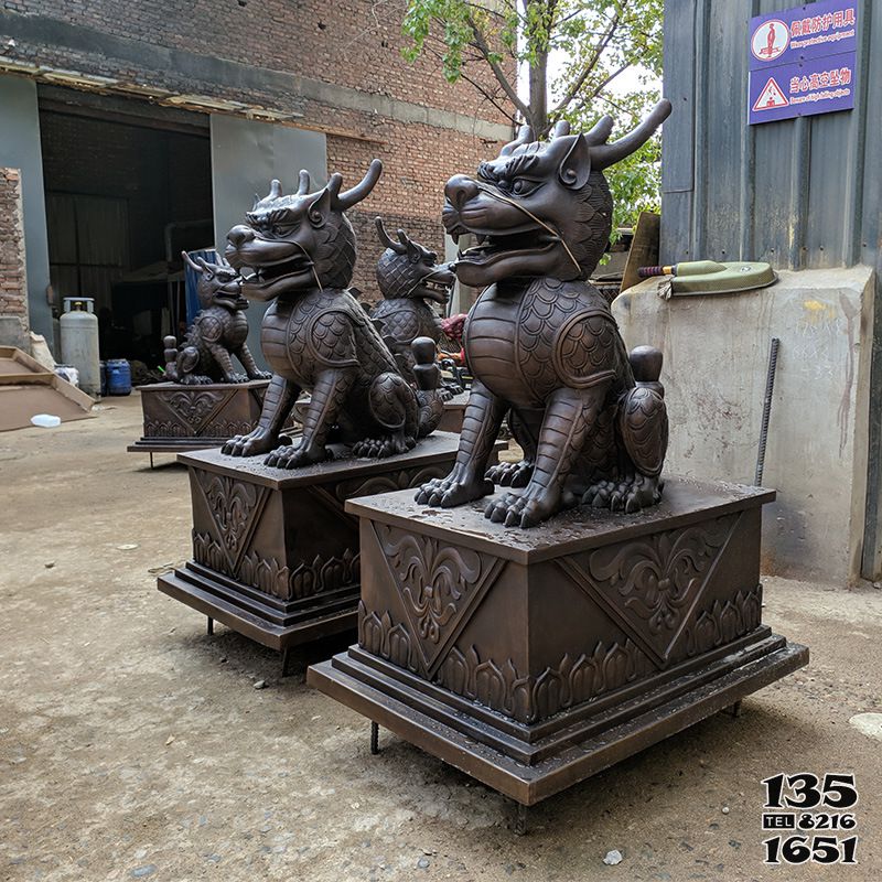 麒麟雕塑-庭院別墅不銹鋼仿銅創意麒麟雕塑 麒麟雕塑-庭院別墅不銹鋼仿銅創意麒麟雕塑高清圖片