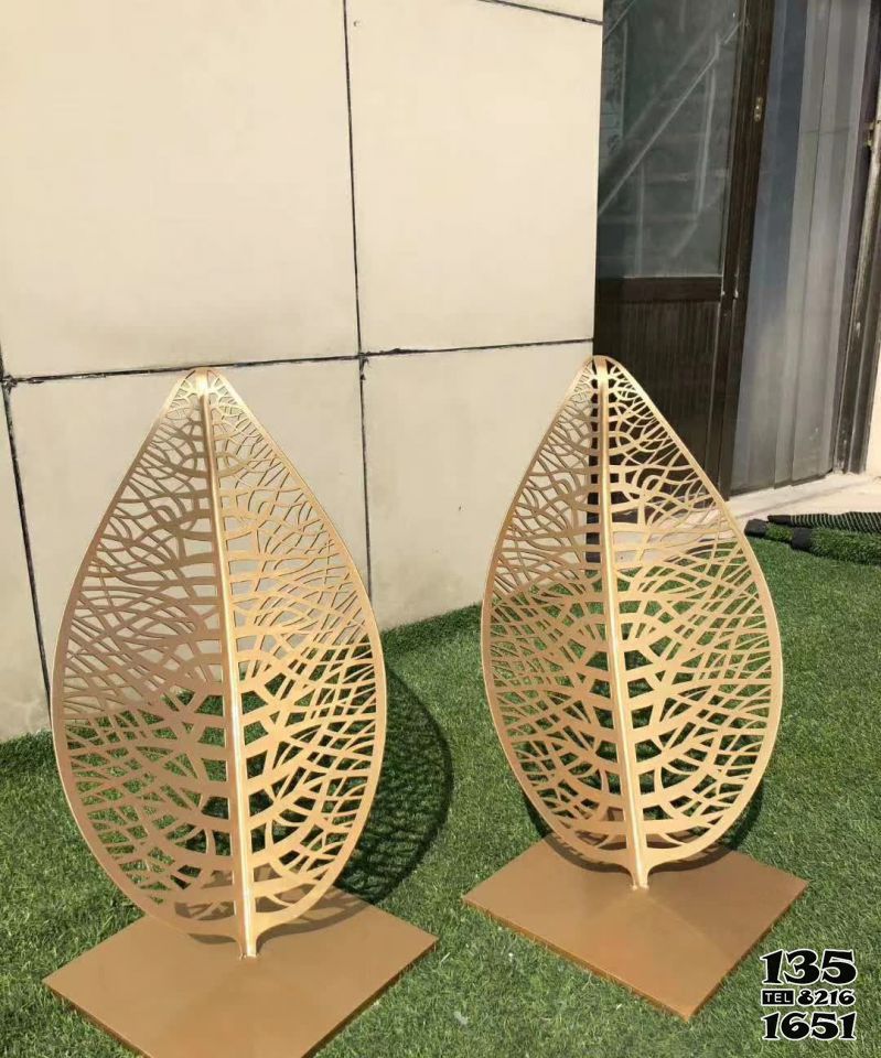 樹葉雕塑-園林景觀不銹鋼鏤空樹葉雕塑 樹葉雕塑-園林景觀不銹鋼鏤空樹葉雕塑高清圖片