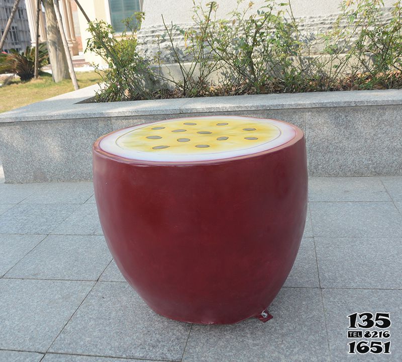 桌椅雕塑-百香果玻璃座椅學(xué)校戶外擺件 桌椅雕塑-百香果玻璃座椅學(xué)校戶外擺件高清圖片