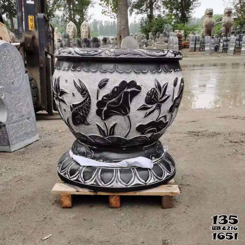 花盆雕塑-戶外大型景觀青石石雕蓮花花盆雕塑 花盆雕塑-戶外大型景觀青石石雕蓮花花盆雕塑高清圖片
