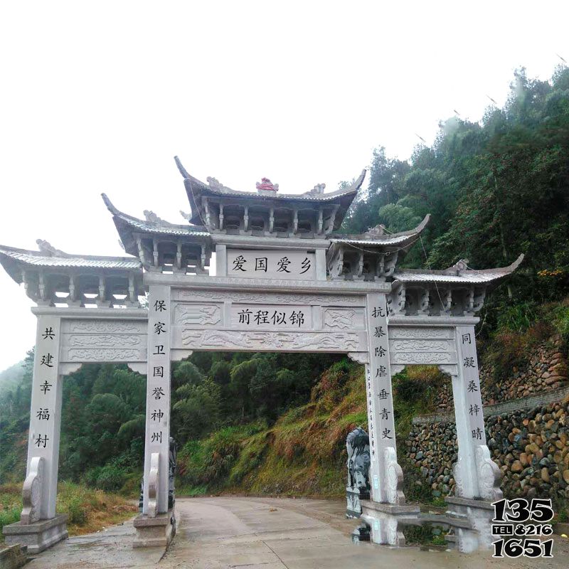 牌坊雕塑-新鄉村建設村口擺放大理石三門牌坊 牌坊雕塑-新鄉村建設村口擺放大理石三門牌坊高清圖片