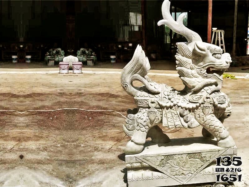 麒麟雕塑-廣場(chǎng)創(chuàng)意石雕動(dòng)物景觀麒麟雕塑 麒麟雕塑-廣場(chǎng)創(chuàng)意石雕動(dòng)物景觀麒麟雕塑高清圖片