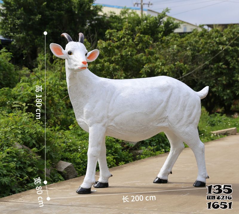 山羊雕塑-公園街道擺放的一只回頭的玻璃鋼仿真山羊雕塑