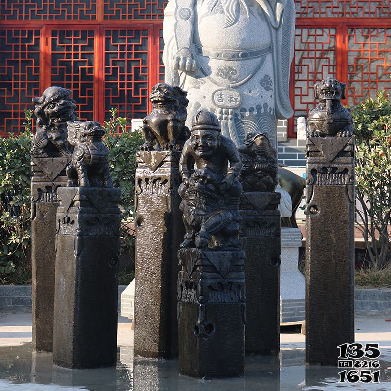 拴馬柱雕塑-寺院景區門前擺放多種款式拴馬柱石雕 拴馬柱雕塑-寺院景區門前擺放多種款式拴馬柱石雕高清圖片