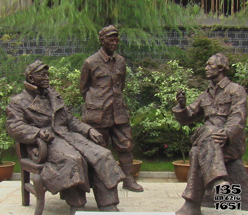 毛澤東雕塑-庭院銅鑄劉伯承與毛澤東雕塑 毛澤東雕塑-庭院銅鑄劉伯承與毛澤東雕塑高清圖片
