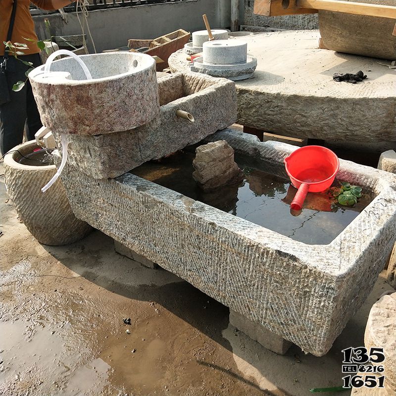 石槽雕塑-古建筑老石槽老石磨改裝創意流水魚缸流水景觀-石雕 石槽雕塑-古建筑老石槽老石磨改裝創意流水魚缸流水景觀-石雕高清圖片