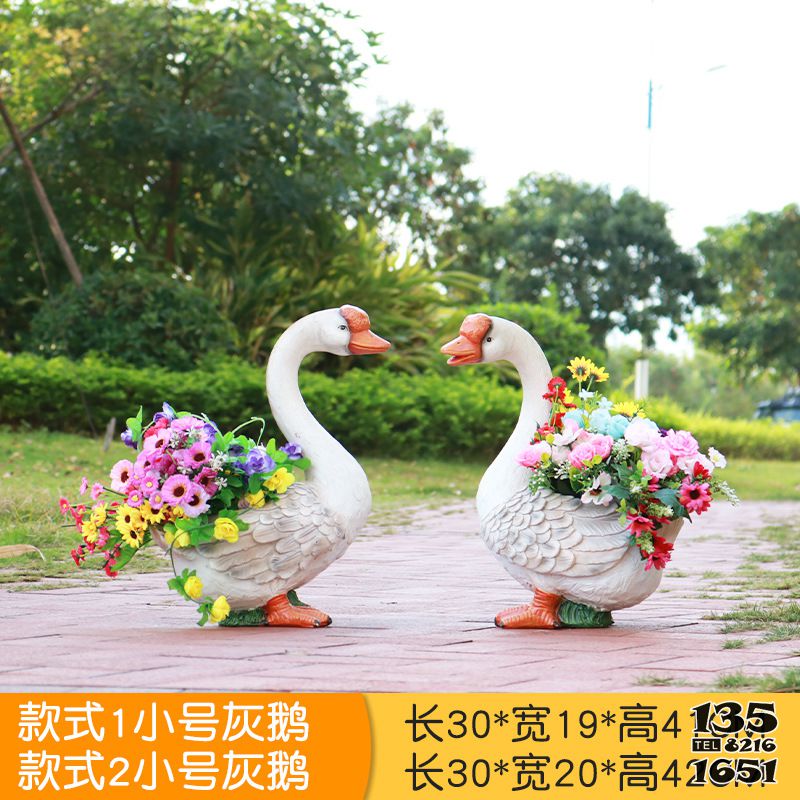 天鵝雕塑-草坪玻璃鋼仿真背花天鵝雕塑 天鵝雕塑-草坪玻璃鋼仿真背花天鵝雕塑