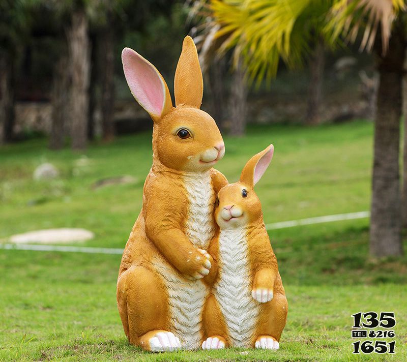 兔子雕塑-動物園兩只黃色母子玻璃鋼兔子雕塑 兔子雕塑-動物園兩只黃色母子玻璃鋼兔子雕塑高清圖片
