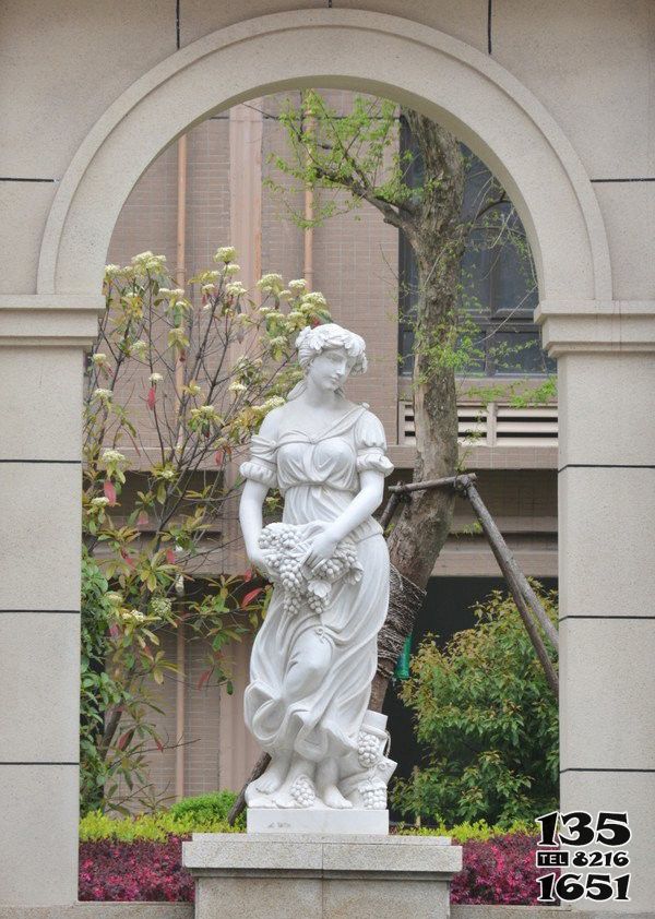 女人雕塑-庭院別墅漢白玉石雕西方女人雕塑