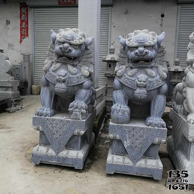 獅子雕塑-大型仿真動(dòng)物青石石雕庭院獅子雕塑 獅子雕塑-大型仿真動(dòng)物青石石雕庭院獅子雕塑高清圖片