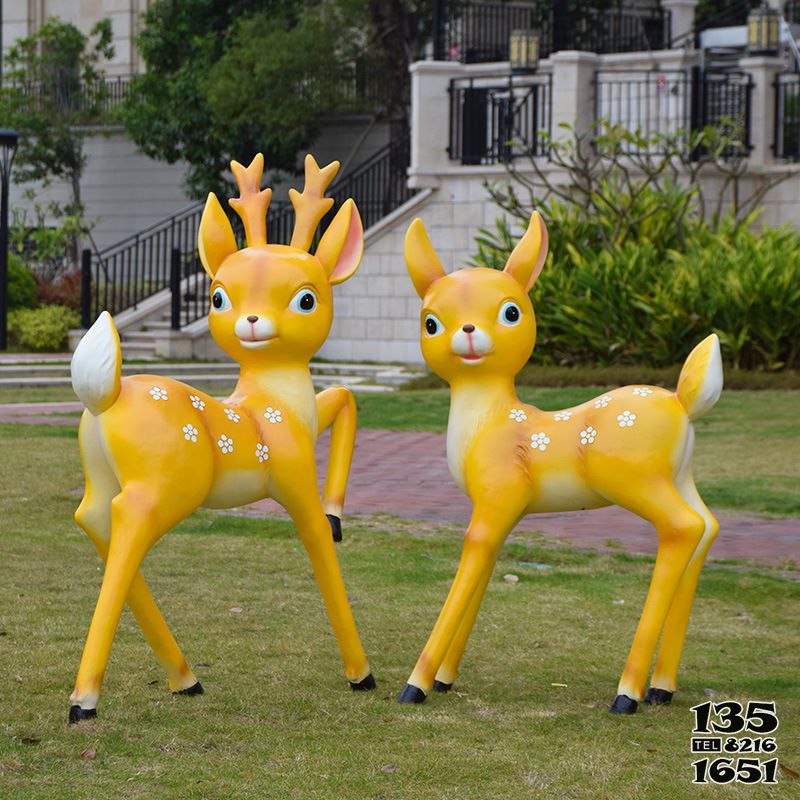 梅花鹿雕塑-幼兒園創(chuàng)意卡愛(ài)卡通兩只黃色梅花鹿雕塑 梅花鹿雕塑-幼兒園創(chuàng)意卡愛(ài)卡通兩只黃色梅花鹿雕塑高清圖片