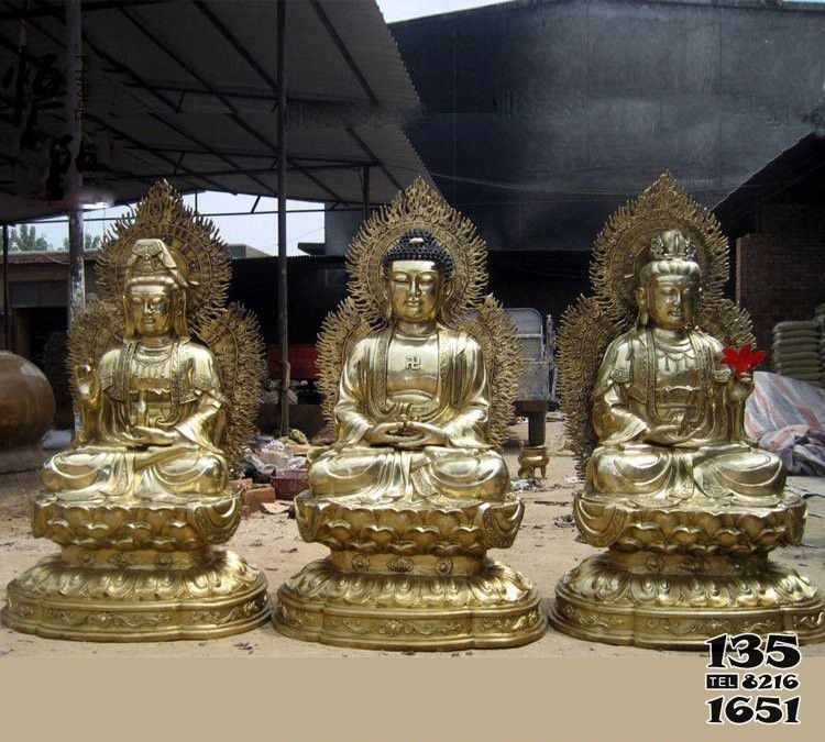 三圣雕塑-景區(qū)不銹鋼噴金烤漆寺廟大型景觀三圣雕塑 三圣雕塑-景區(qū)不銹鋼噴金烤漆寺廟大型景觀三圣雕塑高清圖片