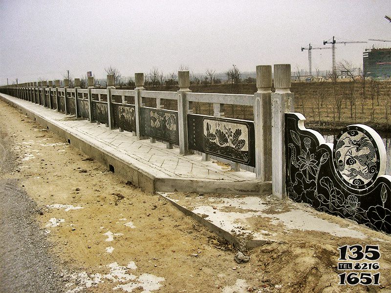 石橋雕塑-街道旁邊青石橋梁護(hù)欄