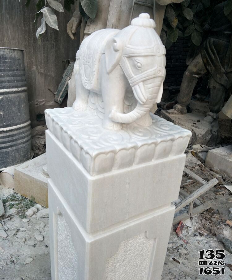 拴馬柱雕塑-漢白玉吉祥象花園廣場拴馬柱擺件 拴馬柱雕塑-漢白玉吉祥象花園廣場拴馬柱擺件高清圖片