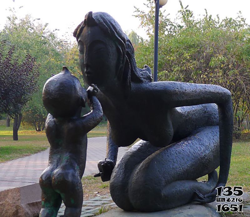母子雕塑-戶外園林景觀不銹鋼仿銅母子雕塑 母子雕塑-戶外園林景觀不銹鋼仿銅母子雕塑高清圖片