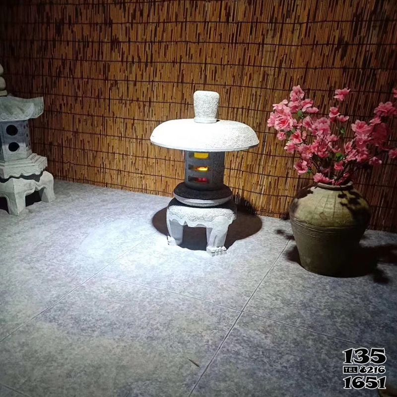 石燈雕塑-石燈籠落地日式庭院裝飾石頭燈戶外擺件太陽能石燈雕塑高清圖片