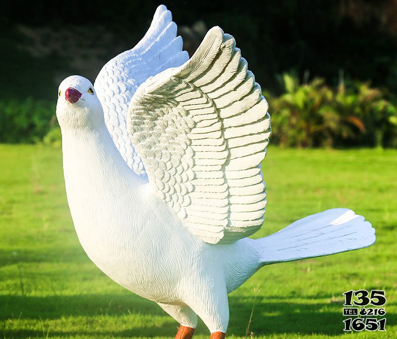 鴿子雕塑-玻璃鋼樹脂大型仿真動物公園草坪鴿子雕塑 鴿子雕塑-玻璃鋼樹脂大型仿真動物公園草坪鴿子雕塑高清圖片