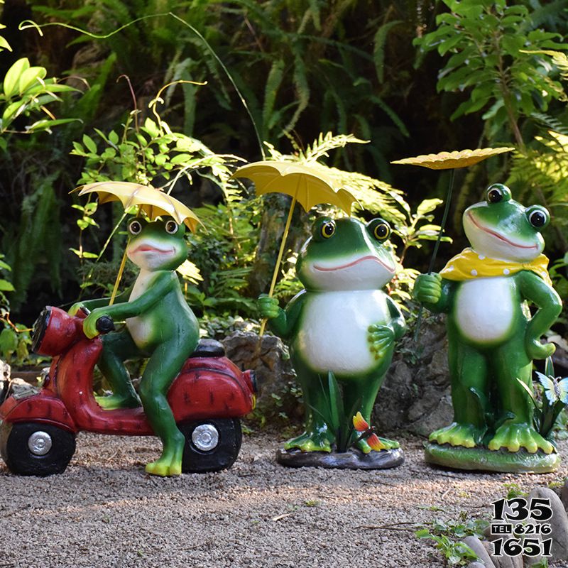 青蛙雕塑-校園三只創(chuàng)意玻璃鋼青蛙雕塑 青蛙雕塑-校園三只創(chuàng)意玻璃鋼青蛙雕塑高清圖片